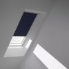 Velux fényzáró roló, DKL FK08, 66x140 cm, 1100S sötétkék, fehér sínnel